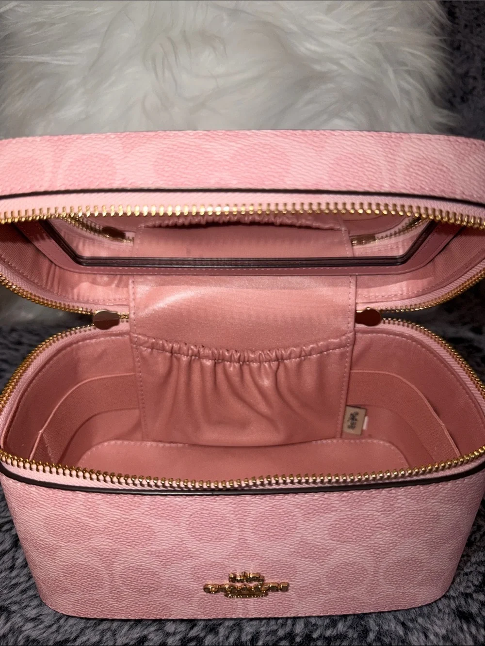 Coach soft pink